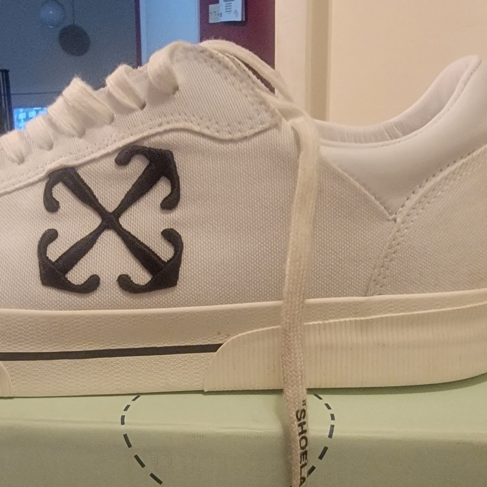 Off White Mens sneakers